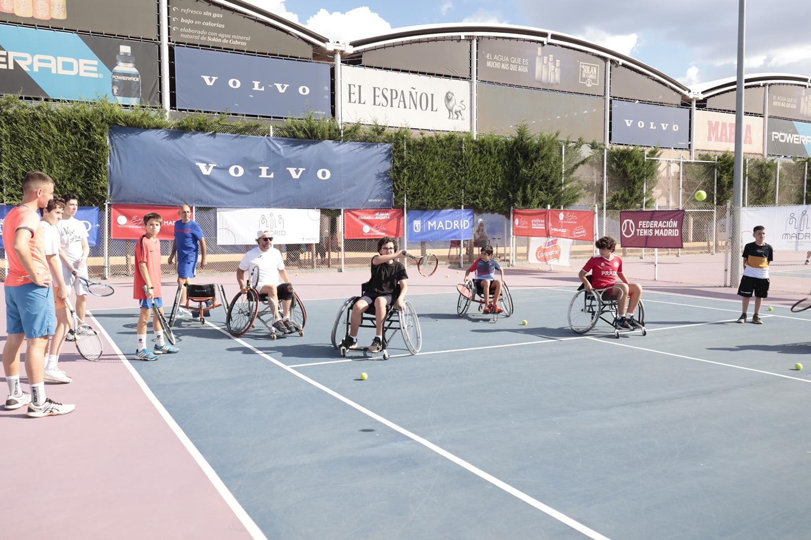 Image for Clinic Fundación Emilio Sánchez Vicario y Ayuntamiento de Madrid. #xwheelchairfesvmad